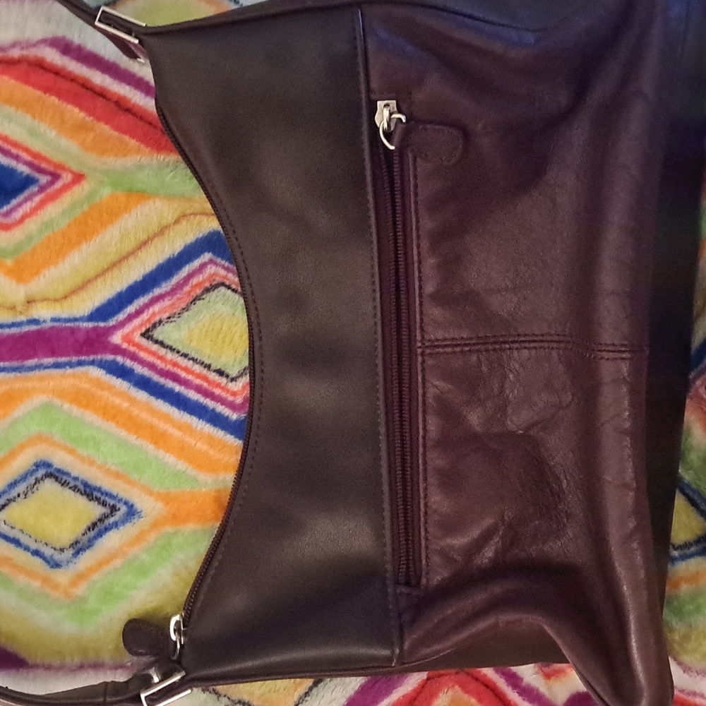 Arielle handbag        Bin1